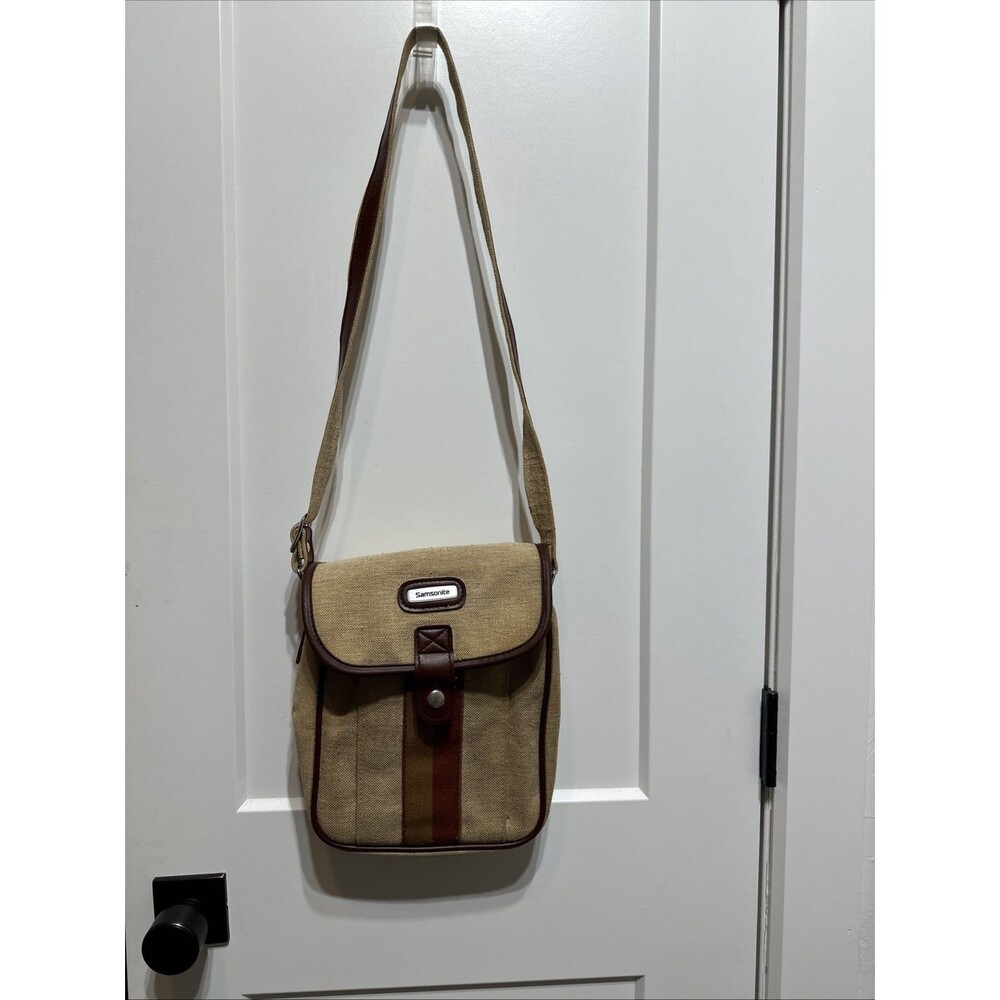 Vintage Samsonite Camera Case / Bag w/ Strap - Has Stains - See Pics